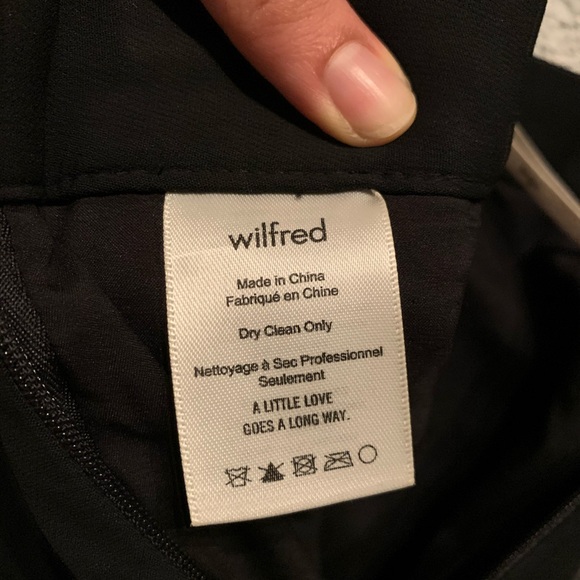 Wilfred Scallop Short -black size 0 - Picture 8 of 10